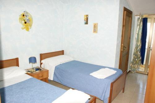 La Conca D'Oro Bed & Breakfast Altomonte Ruang foto